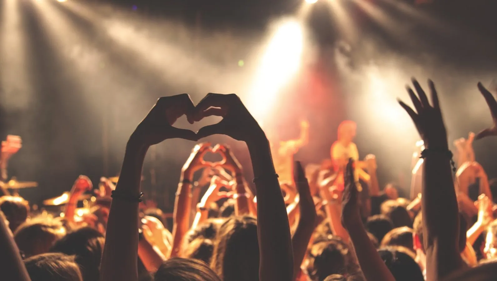 Fans Connecting Virtually